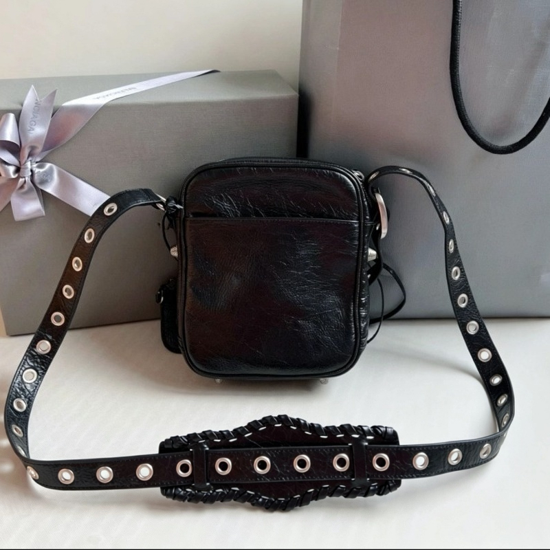 Torebka motocyklowa w stylu Ne – Leatherwork Rivets recenzja i cena